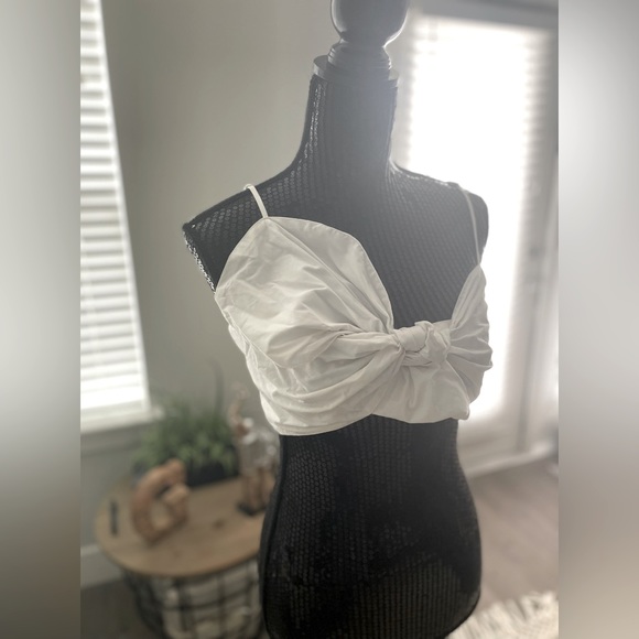 Forever 21 Bow Top - Picture 2 of 4